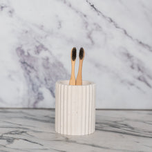 Ripple Brush Holder