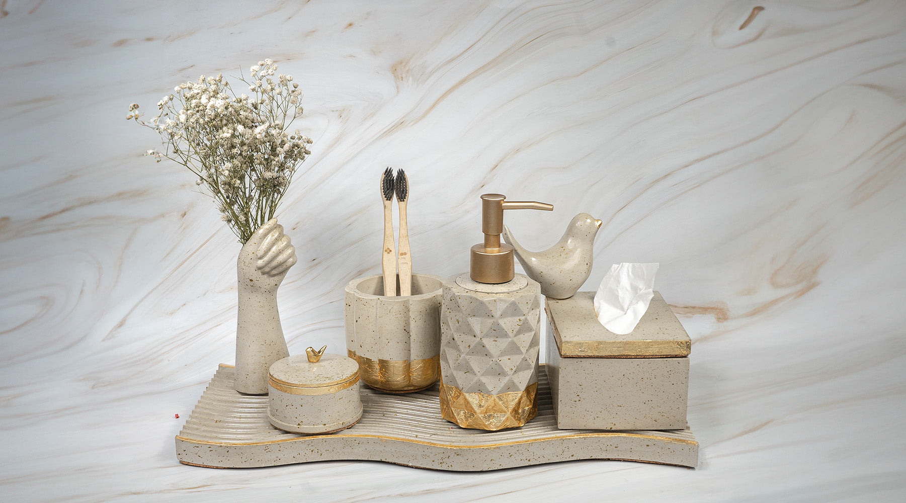 Essence Bathroom Set