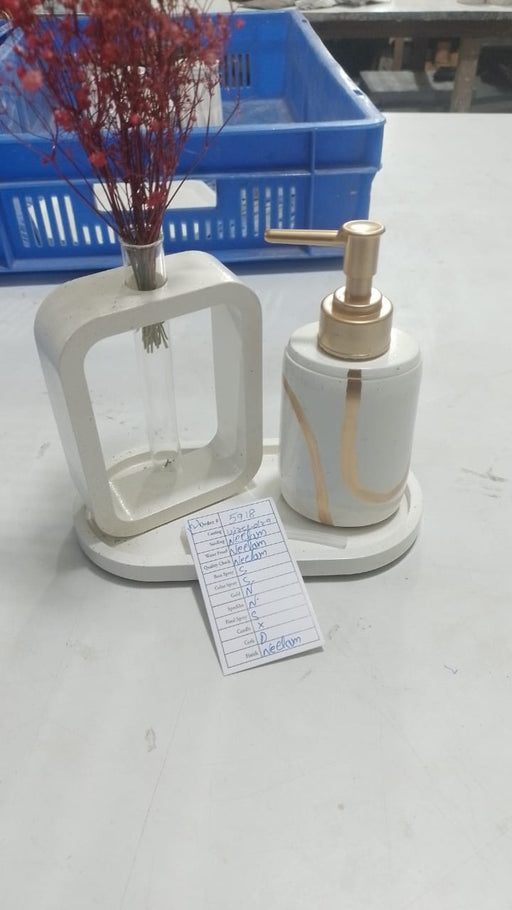Zara Bathroom Set, white with gold accents. Left the workshop 26 March 2025.