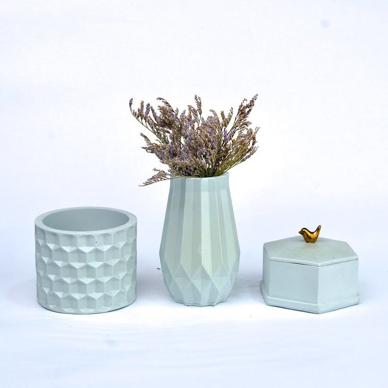 Breezy Blue Table Set - ModVilla