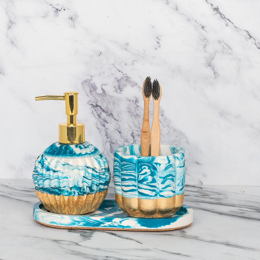 Claudia Bathroom Set