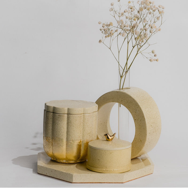Creamy Chic Table Set - ModVilla