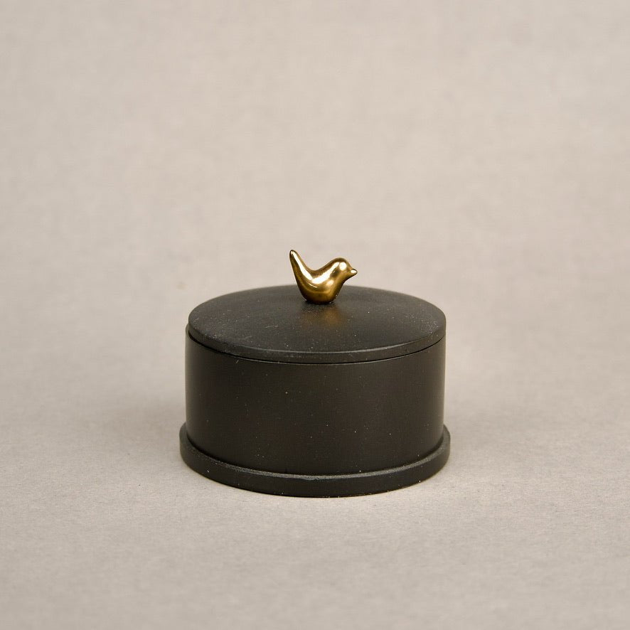 Charcoal Black (Solid)