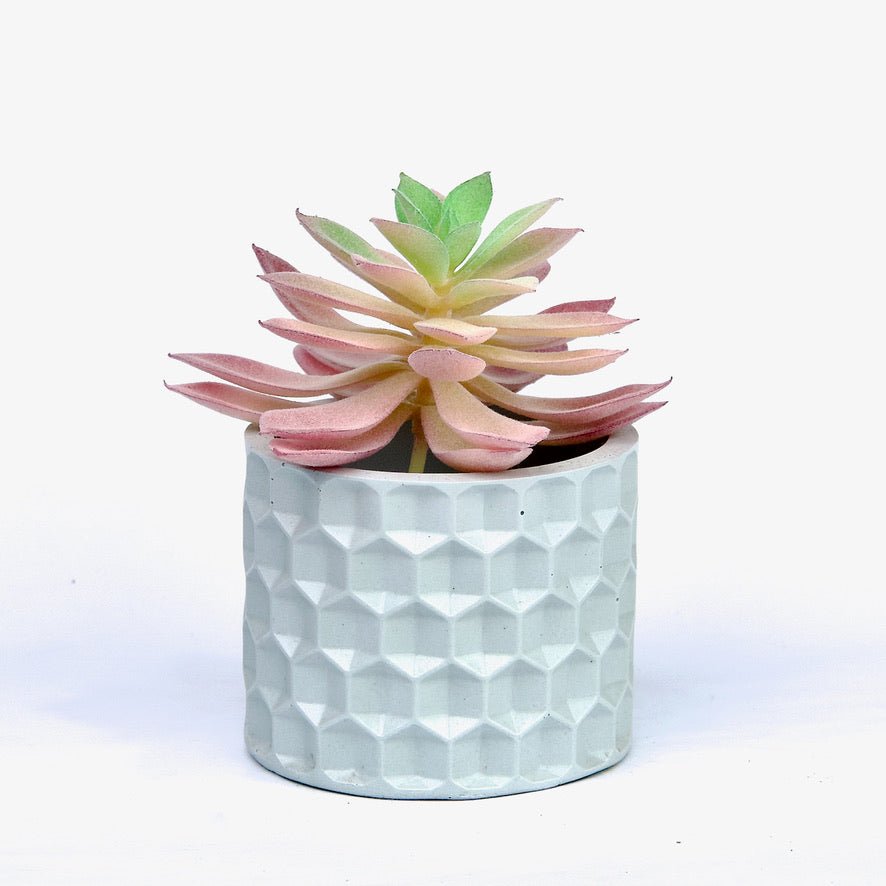 Felix Round Vase, handcrafted vase