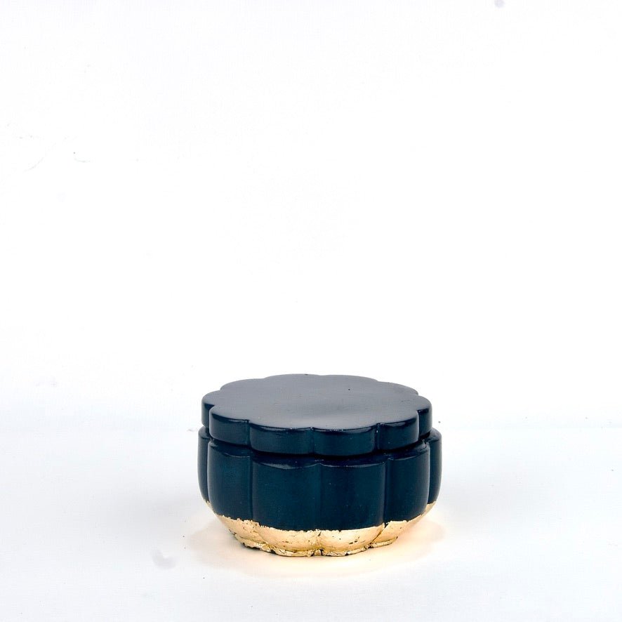 Flora Jar Small, handcrafted jar
