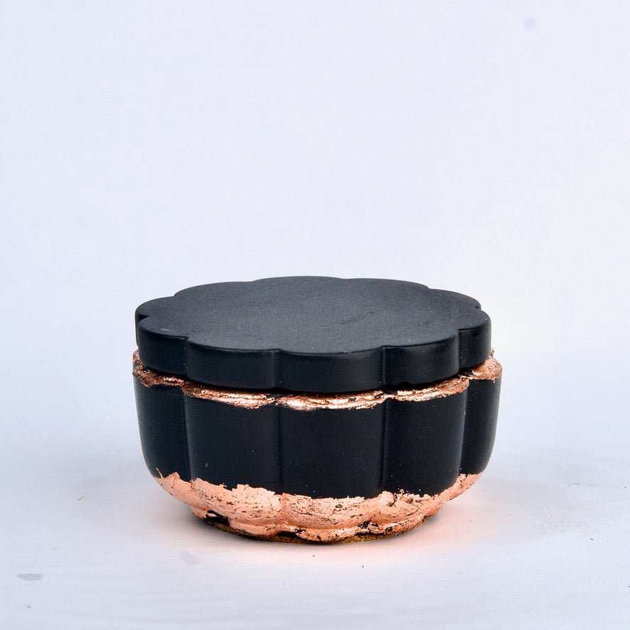 Flora Jar Small, handcrafted jar