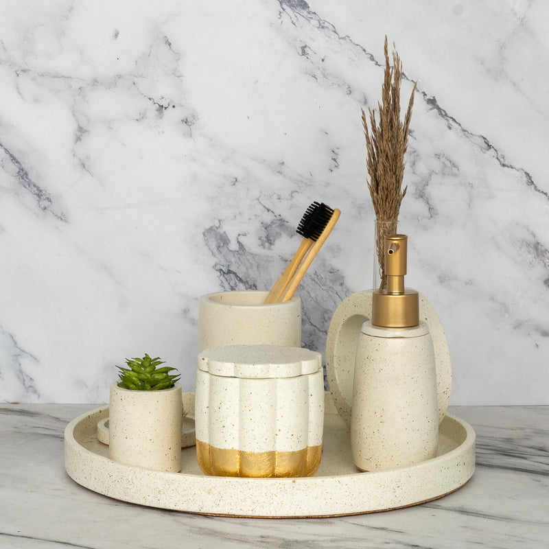 Isle Bathroom Set - ModVilla
