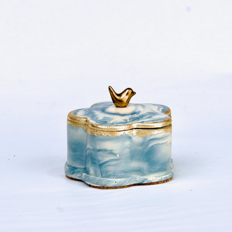 Luxurious Tabletop Arrangement - Light Blue Marbling with Gold Luxe Effect - ModVilla