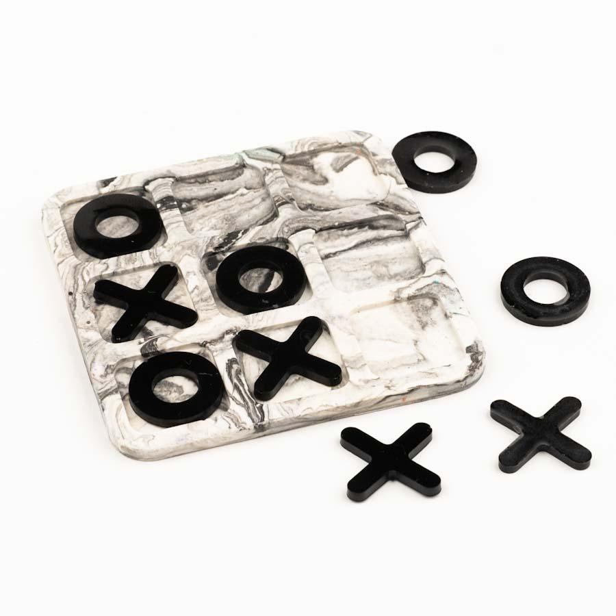 TikTacToe - Small, handcrafted decor piece